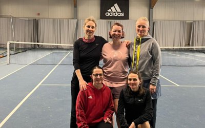 Damen40 gegen TB